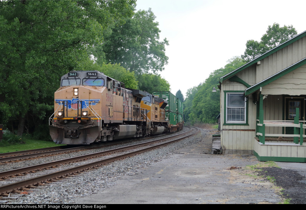 UP 5662